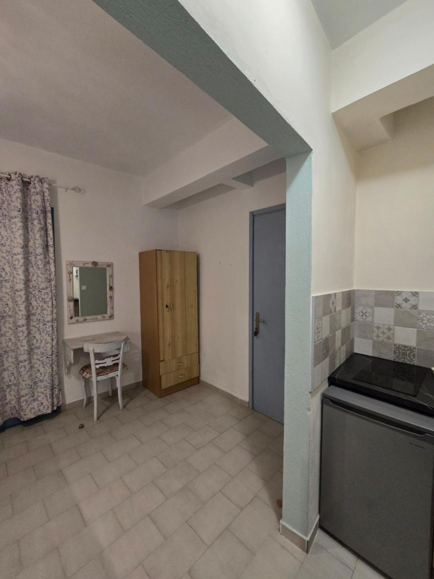 Отель Voula'S House Скиатос Экстерьер фото