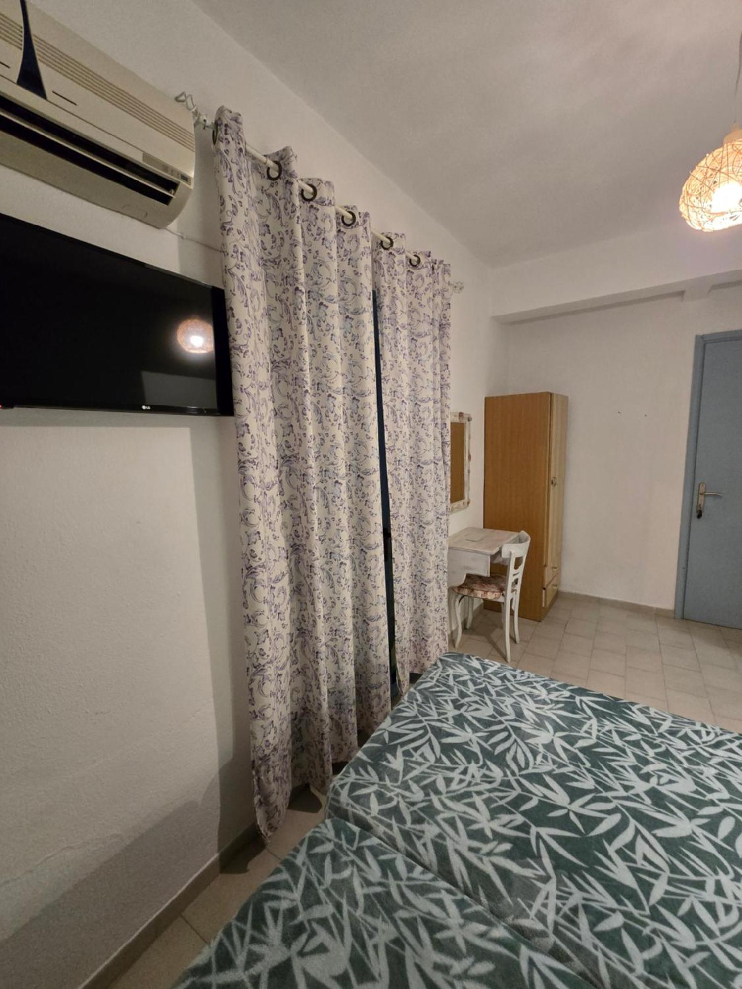Отель Voula'S House Скиатос Экстерьер фото